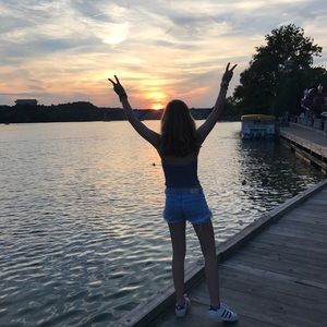 Meet your Posher, Cece